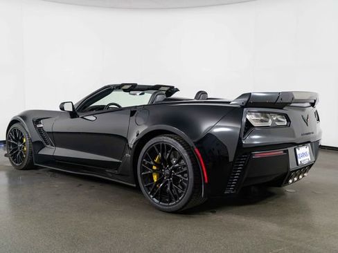 Used 2017 Chevrolet Corvette Z06 w/ Z07 Performance Package image 6