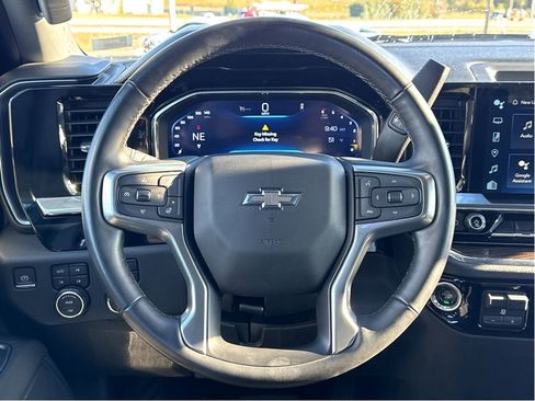 Used 2023 Chevrolet Silverado 1500 RST w/ Z71 Off-Road Package image 14