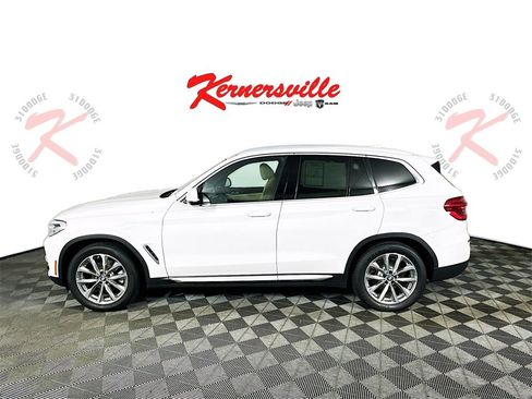 Used 2019 BMW X3 sDrive30i w/ Premium Package image 4