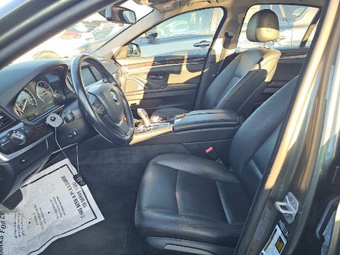 Used 2015 BMW 535i xDrive Sedan AWD/4WD image 4