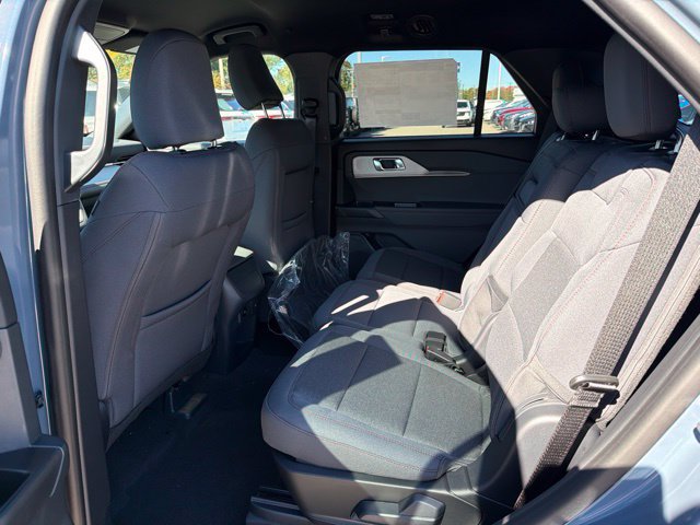 New 2027 Ford Explorer Active AWD/4WD image 7