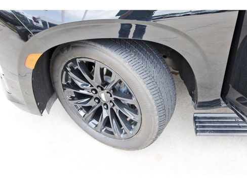 Used 2024 Cadillac Lyriq Sport w/ LPO, Floor Liner Package AWD/4WD image 21