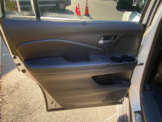 Used 2018 Honda Pilot Elite image 9