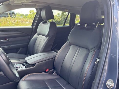 Used 2026 MAZDA CX-50 AWD 2.5 S w/ Premium Package image 32