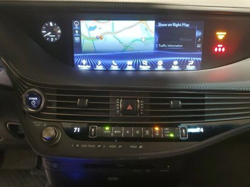 Used 2019 Lexus LS 500h AWD image 19