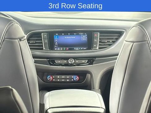 Used 2024 Buick Enclave Premium AWD/4WD image 18