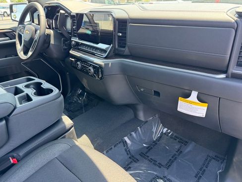 New 2026 Chevrolet Silverado 1500 LT AWD/4WD image 7