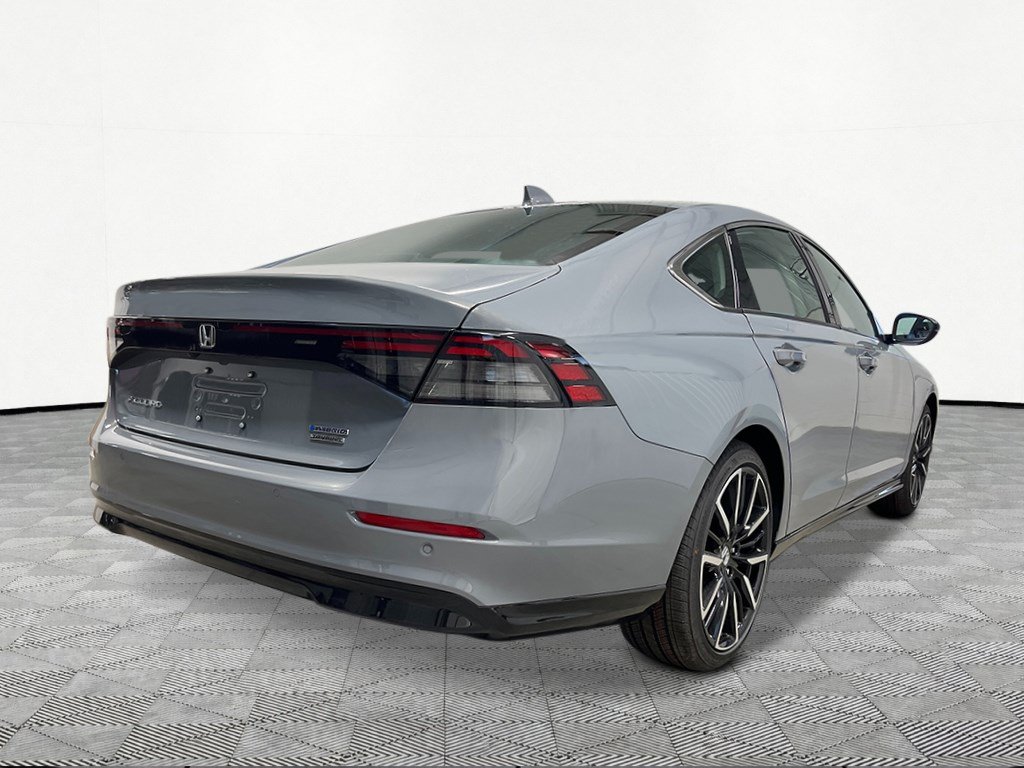 New 2026 Honda Accord Touring image 7