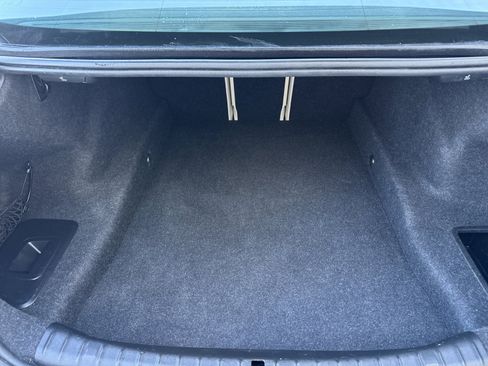 Used 2018 BMW 530i xDrive image 9