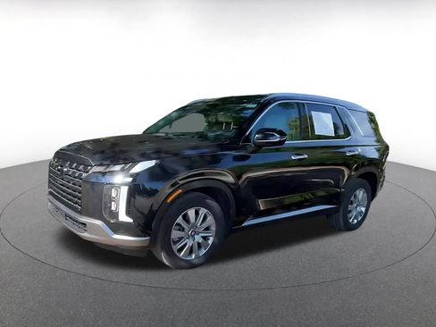 Used 2025 Hyundai Palisade SEL FWD image 8