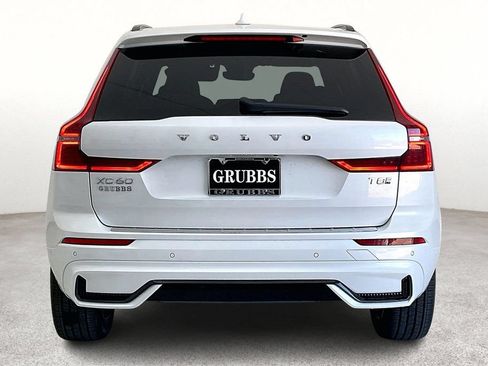 New 2026 Volvo XC60 T8 Plus w/ Protection Package Premier AWD/4WD image 5
