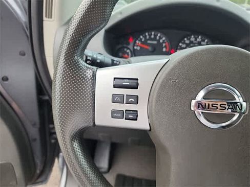 Used 2021 Nissan Frontier SV image 21