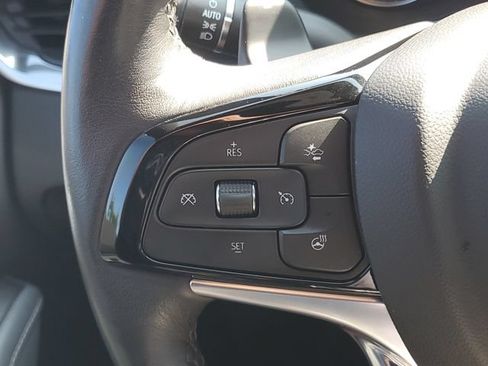 Used 2023 Buick Enclave Premium AWD/4WD image 23