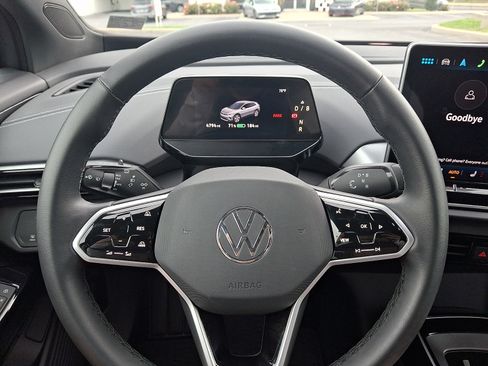 Used 2025 Volkswagen ID.4 Pro RWD image 19