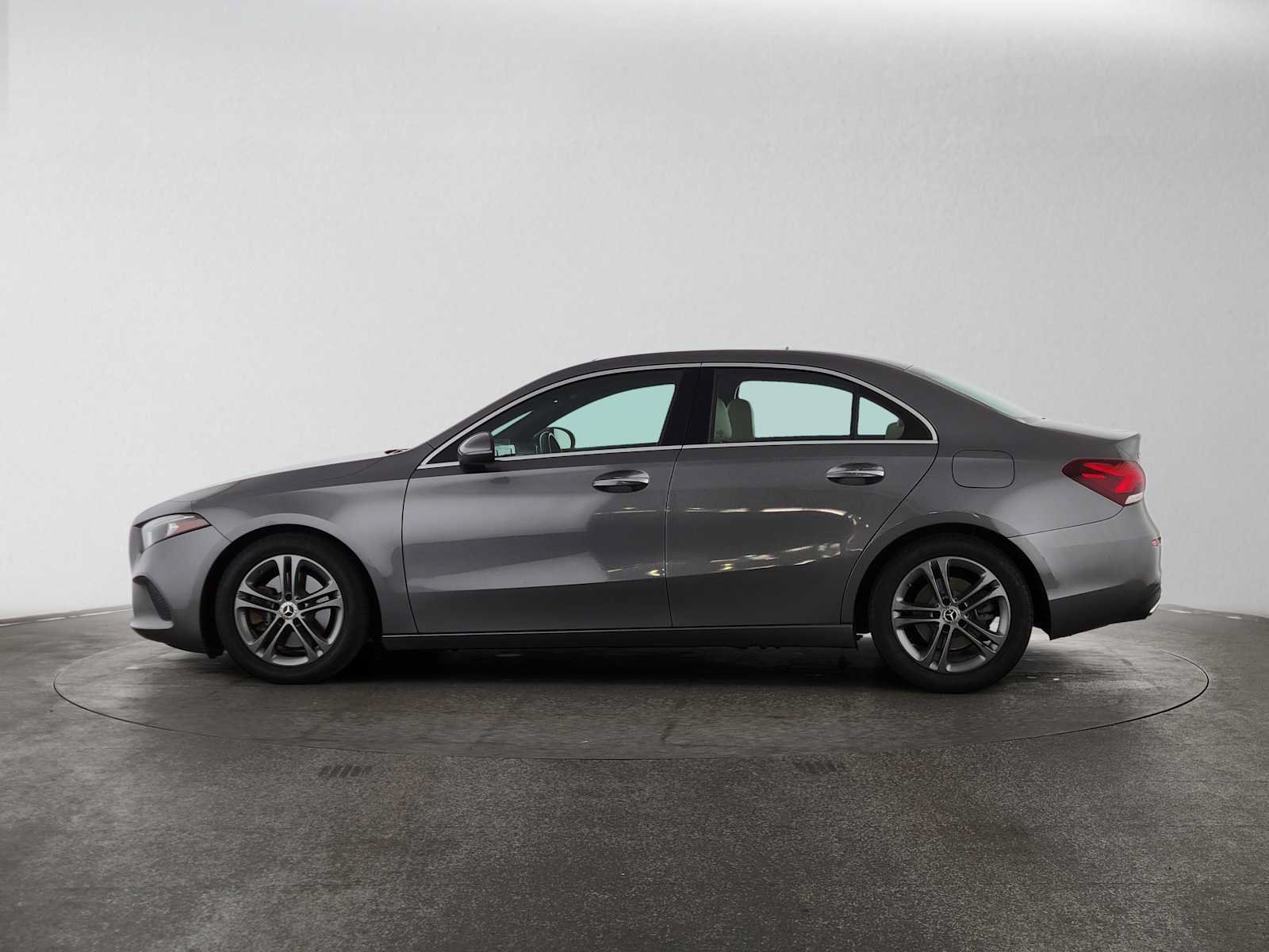 Used 2020 Mercedes-Benz A 220 image 6