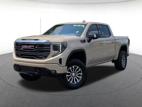 Used 2023 GMC Sierra 1500 AT4 w/ AT4 Premium Package AWD/4WD image 1