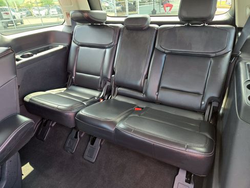 Certified 2025 Ford Expedition Platinum AWD/4WD image 18