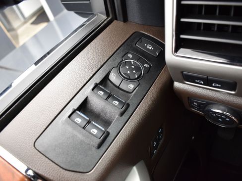 Used 2022 Ford F250 King Ranch w/ Tremor Off-Road Package image 24