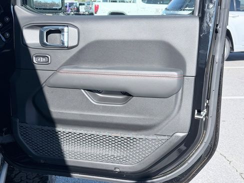 New 2026 Jeep Wrangler Unlimited Rubicon 392 image 32