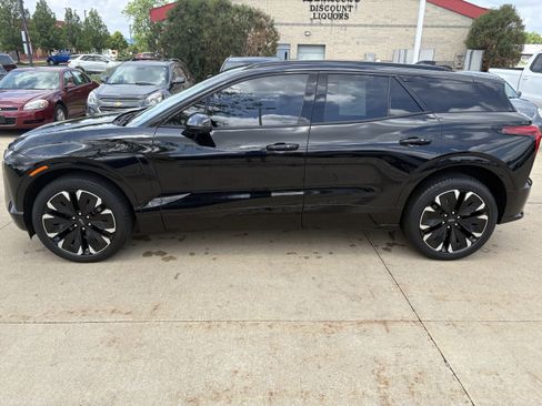Used 2024 Chevrolet Blazer EV RS AWD/4WD image 4