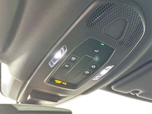 Certified 2025 Porsche Cayenne Coupe image 26