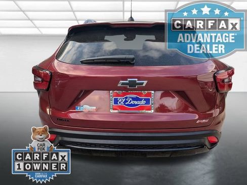 Used 2024 Chevrolet Trax RS w/ Sunroof Package image 29