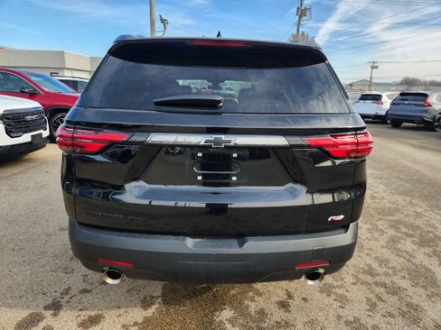 Used 2023 Chevrolet Traverse RS image 5