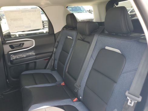 New 2026 Ford Bronco Sport Outer Banks image 11