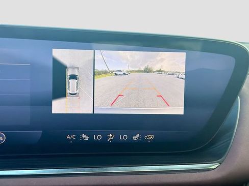 Used 2024 Buick Envision Sport Touring image 33