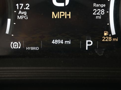 Used 2025 Jeep Wrangler Sahara w/ Safety Group image 25