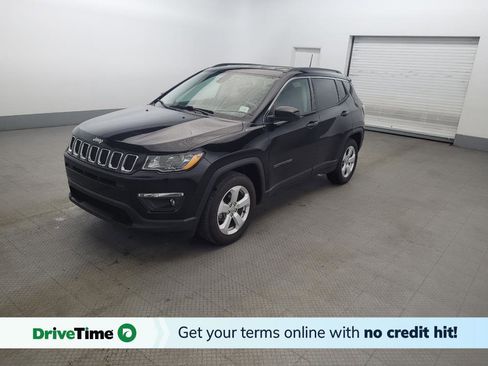 Used 2020 Jeep Compass Latitude FWD image 1
