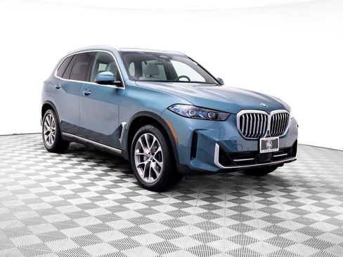 Certified 2025 BMW X5 xDrive40i w/ Climate Comfort Package AWD/4WD image 8