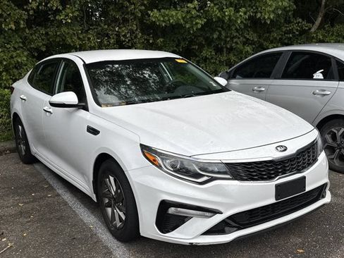 Used 2019 Kia Optima LX FWD image 1