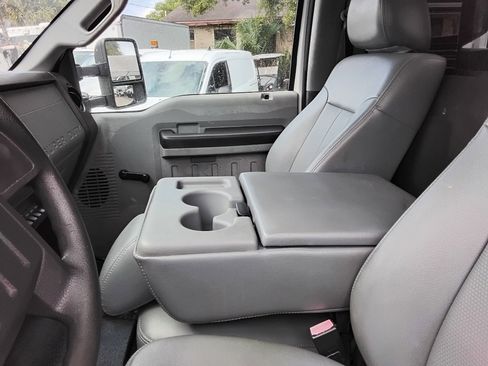 Used 2013 Ford F450 XL image 12