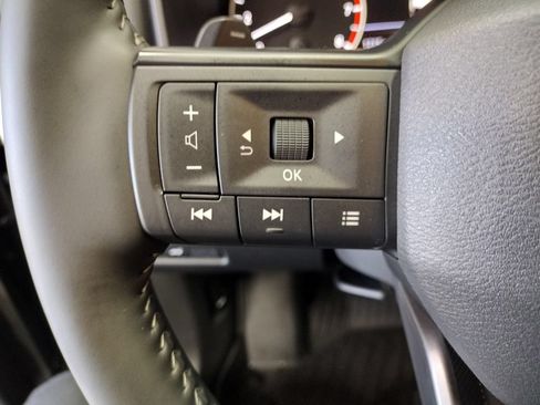 Used 2026 Nissan Rogue SV w/ Cold Weather Package AWD/4WD image 26