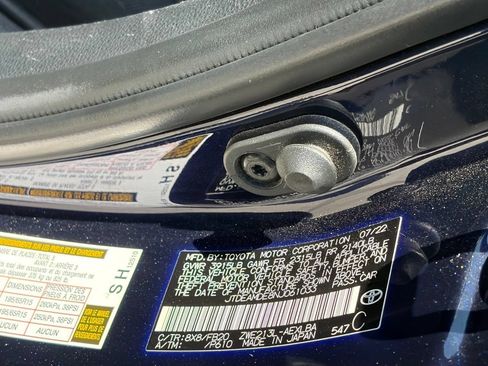 Used 2022 Toyota Corolla LE FWD image 14