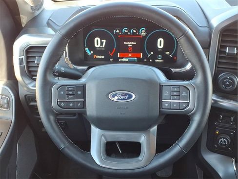 Used 2022 Ford F150 Lariat image 29