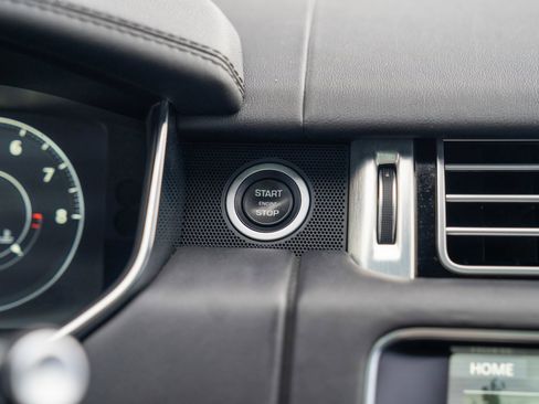 Used 2017 Land Rover Range Rover HSE AWD/4WD image 16