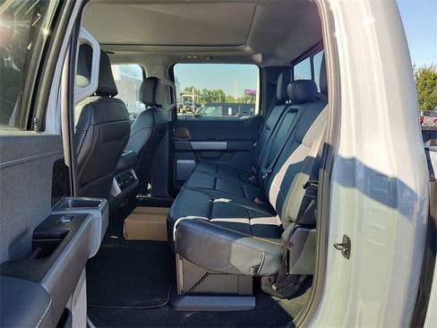 New 2026 Ford F250 Lariat w/ Lariat Ultimate Package image 5