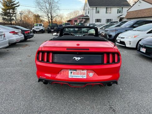 Used 2016 Ford Mustang Premium image 7