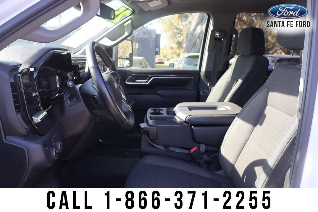Used 2025 Chevrolet Silverado 2500 LT w/ Safety Package AWD/4WD image 14