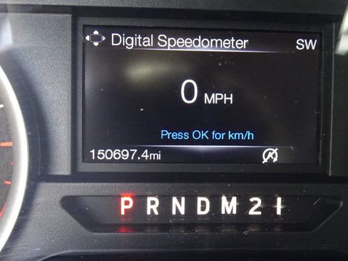 Used 2015 Ford F150 XLT w/ Equipment Group 302A Luxury image 24