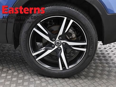 Used 2020 Volvo XC40 T5 R-Design AWD/4WD image 33