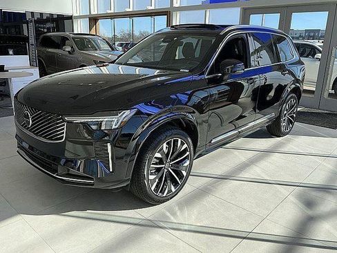 New 2026 Volvo XC90 B6 Ultra w/ Protection Package AWD/4WD image 11
