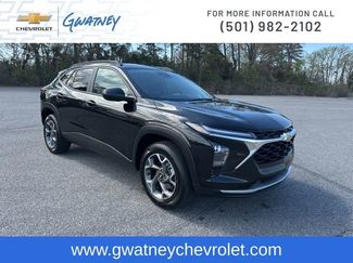 Used 2025 Chevrolet Trax LT w/ LT Convenience Package video 3