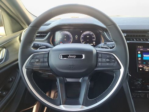 New 2025 Jeep Grand Cherokee Laredo X image 21