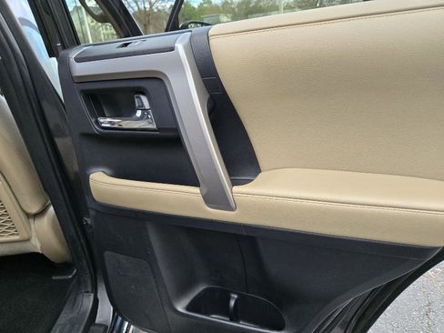 Used 2018 Toyota 4Runner Limited image 16