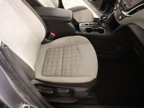 Used 2024 Chevrolet Equinox LS w/ LS Convenience Package image 12