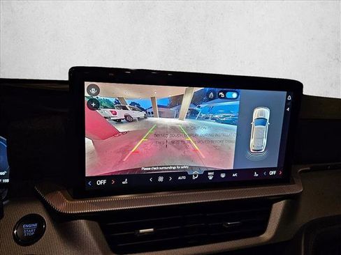 New 2025 Ford Explorer Active image 15