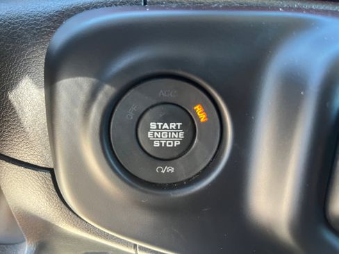 Used 2023 Jeep Gladiator Rubicon w/ Trailer Tow Package image 30